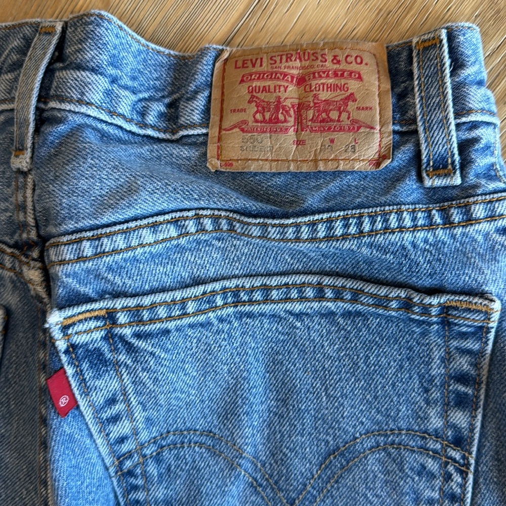 Vintage Levi’s 550 Student 30x28 Relaxed Fit